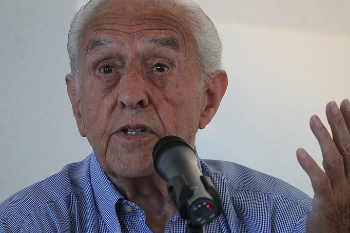 Peter Petersen erzählt.